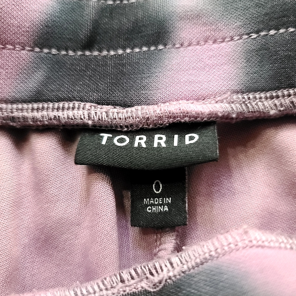 TORRID ACTIVEWEAR - Picture 2 of 3